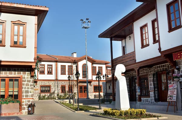 ANKARA'NIN OSMANLISI VE MEDAİ İFTİHARI 