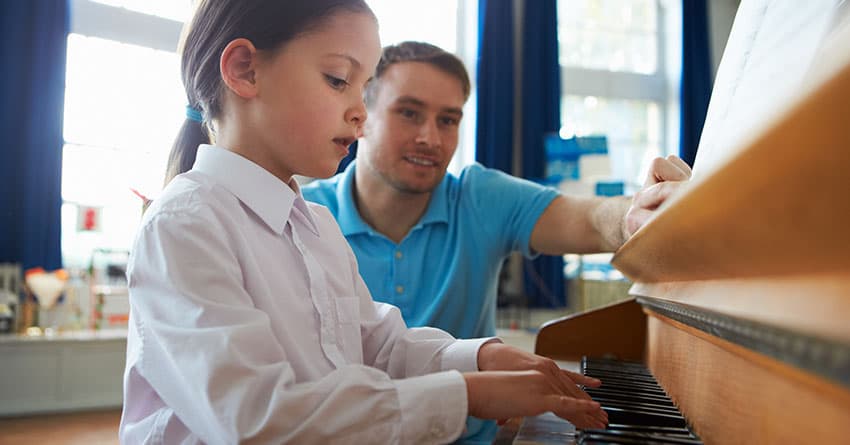 İSTER İŞ OLSUN İSTER HOBİ OLSUN İSTER GELECEĞİN HEPSİ SENİN ELİNDE