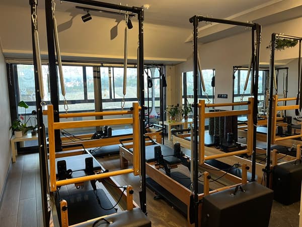 Ventral Studio Pilates - 2. Fotoğraf Ventral Studio Pilates - 2. Fotoğraf