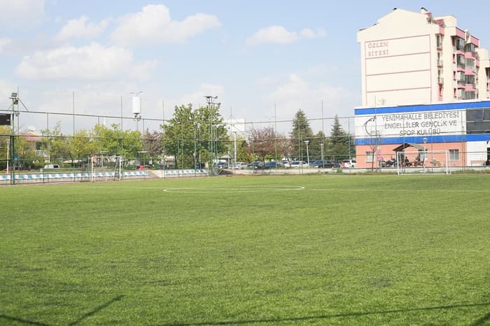 Aybesk Halı Saha - 4. Fotoğraf