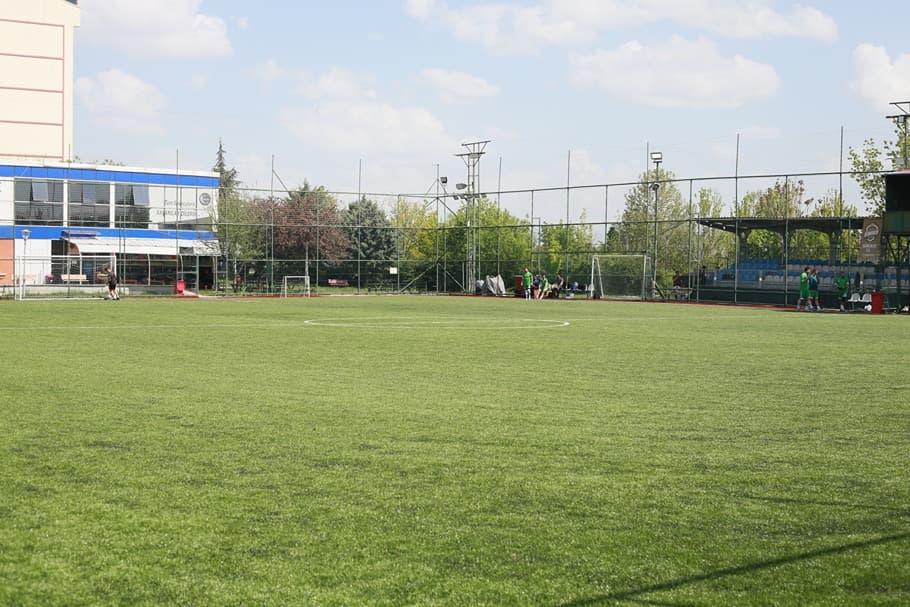 Aybesk Halı Saha - 2. Fotoğraf