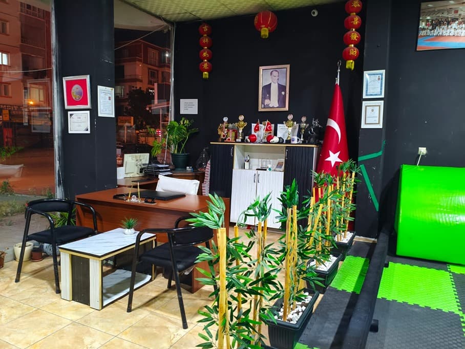 Baylık Akademi