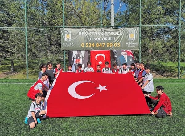 Beşiktaş Çayyolu Futbol Okulu - 3. Fotoğraf