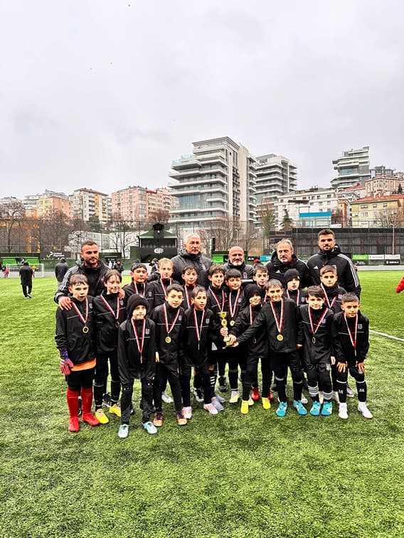Beşiktaş Çayyolu Futbol Okulu - 10. Fotoğraf