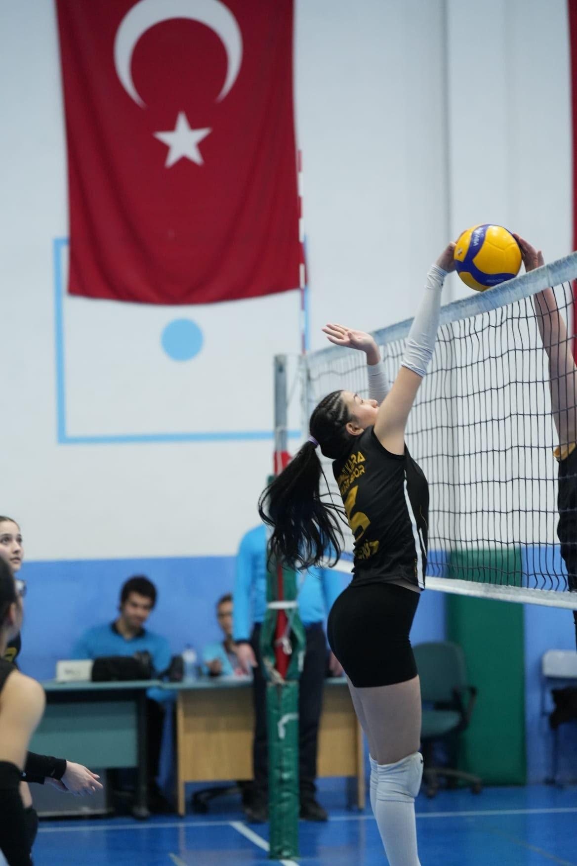 Kırmızı Kara Spor Kulübü