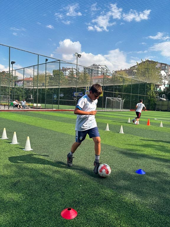 Ankara Futbol Akademi Dikmen