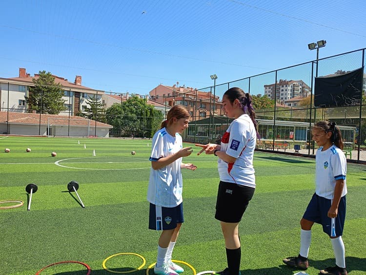 Ankara Futbol Akademi Dikmen - 2. Fotoğraf