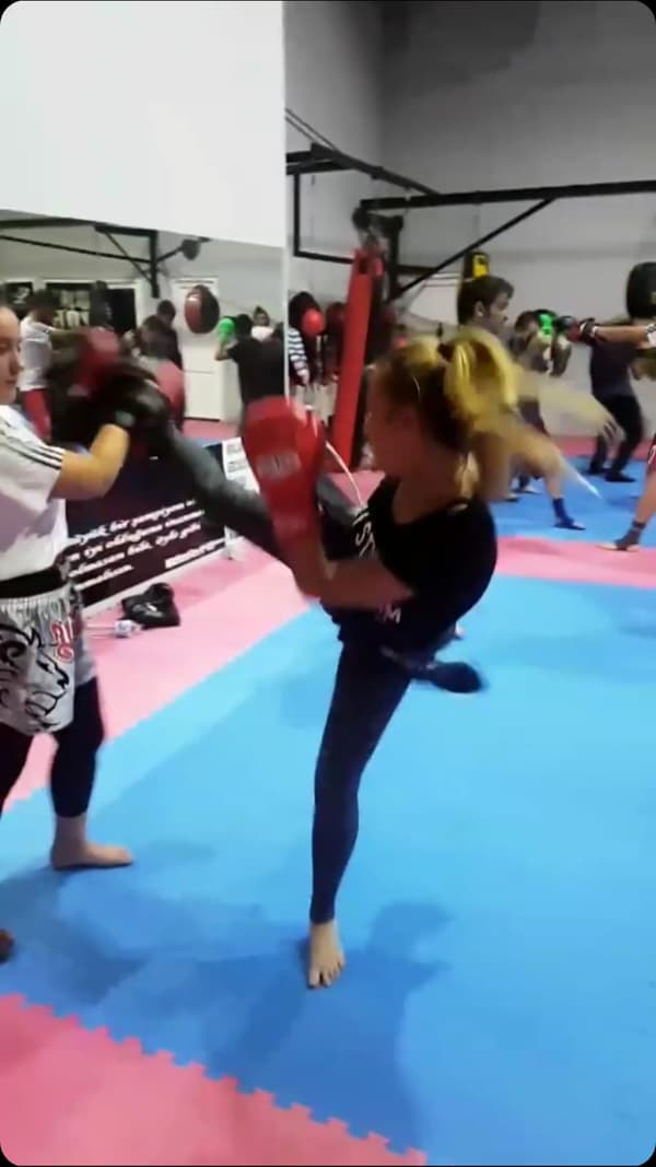 İkra Spor Kulübü - 82. Fotoğraf İkra Spor Kulübü - 82. Fotoğraf