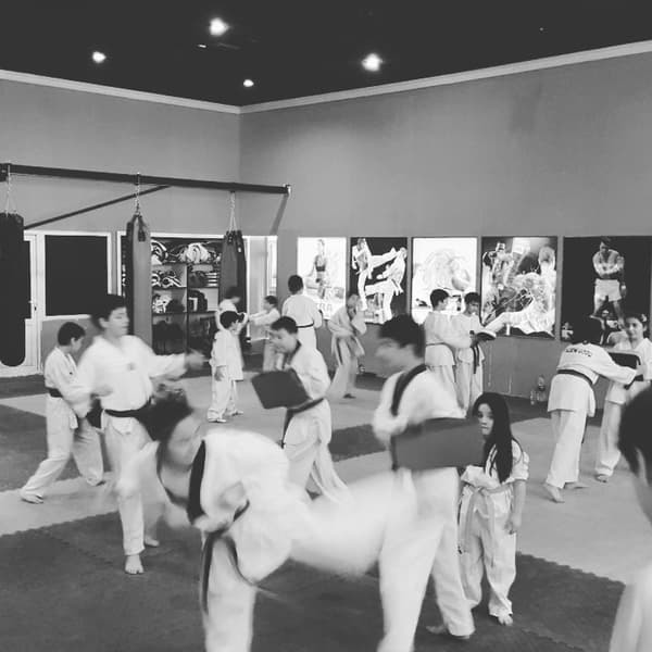 İkra Spor Kulübü - 3. Fotoğraf İkra Spor Kulübü - 3. Fotoğraf