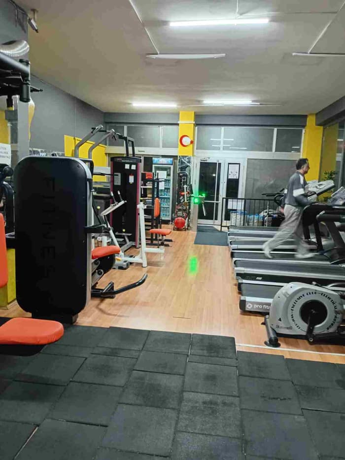 CSR Sports Center - 1. Fotoğraf