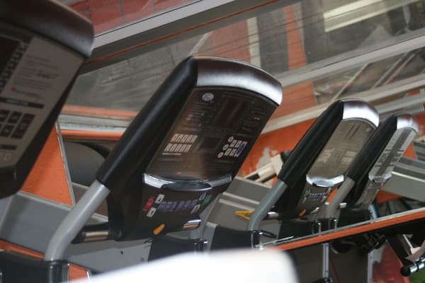 Power Line Sport Center - 9. Fotoğraf
