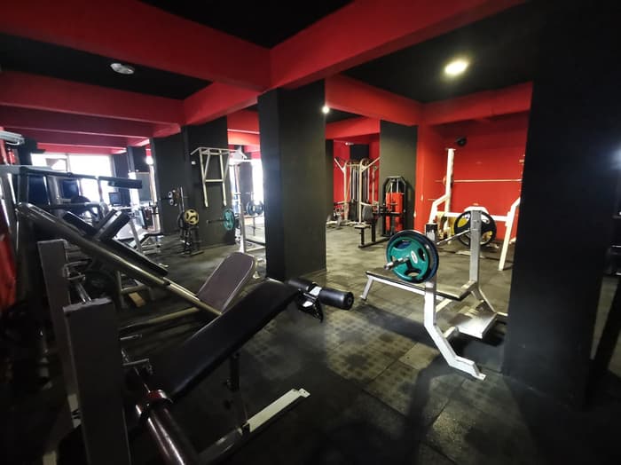 Power Line Sport Center - 3. Fotoğraf