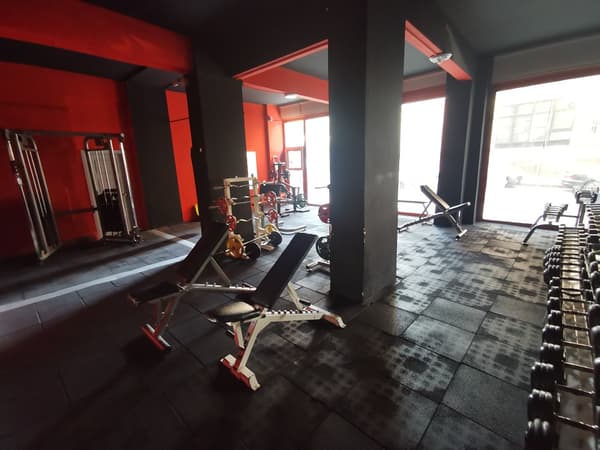 Power Line Sport Center - 14. Fotoğraf Power Line Sport Center - 14. Fotoğraf