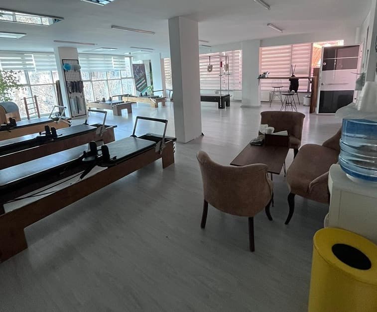 Switch Zone Pilates - Etlik Aletli Pilates Salonları - 4. Fotoğraf