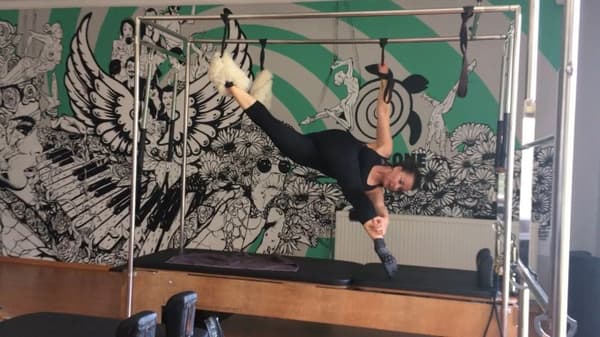 Switch Zone Pilates Çayyolu - 3. Fotoğraf Switch Zone Pilates Çayyolu - 3. Fotoğraf