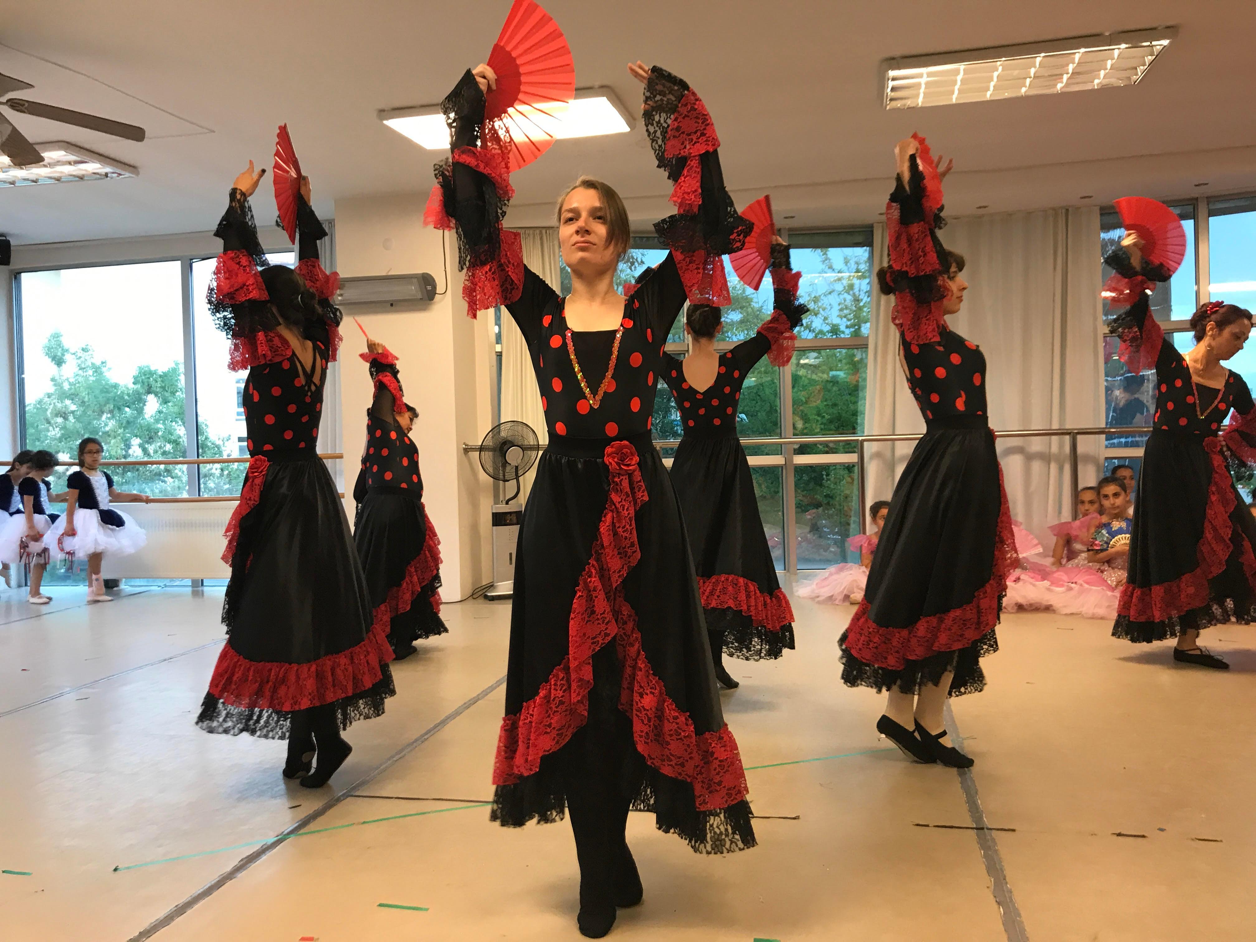 Kent Dans Bale Okulu - Ümitköy  Mekanları - 2. Fotoğraf