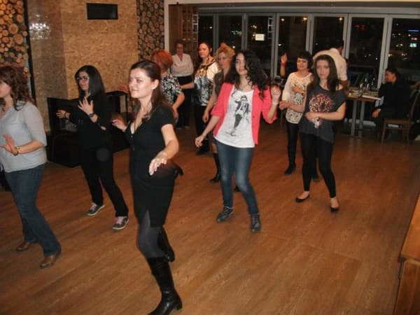 Mürüvvet Line Dance - 1. Fotoğraf