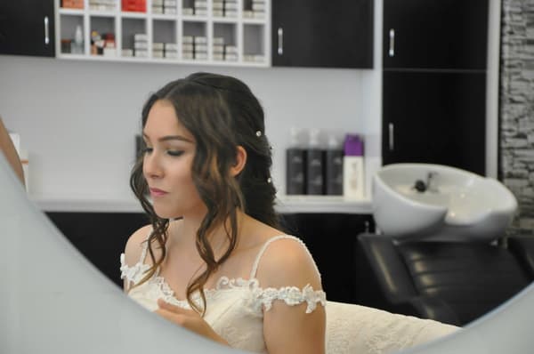 Çağdaş Ergün Saç Tasarım - Kuaför - 2. Fotoğraf