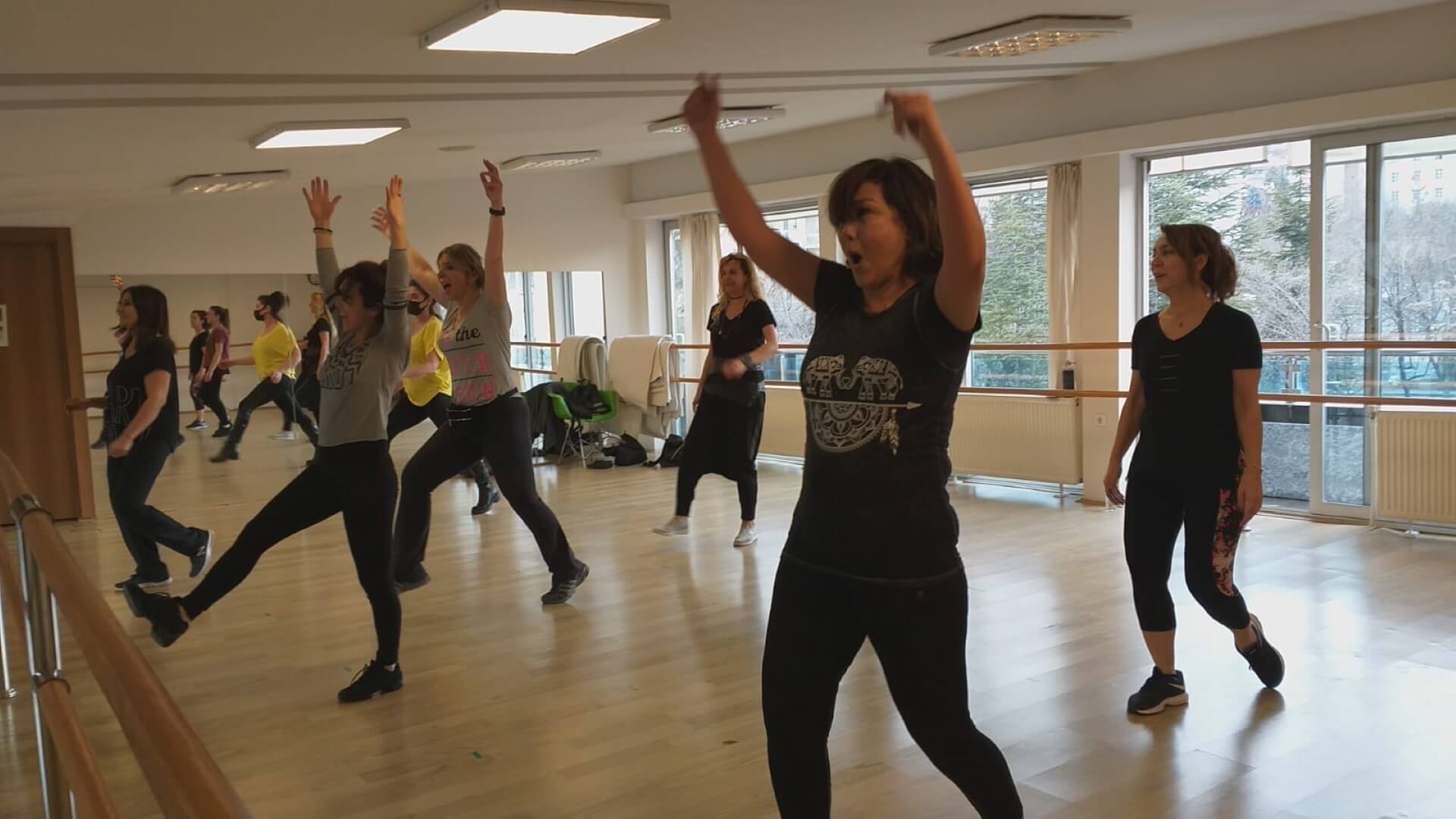 Mürüvvet Line Dance - Yıldız - Çankaya  Mekanları - 3. Fotoğraf