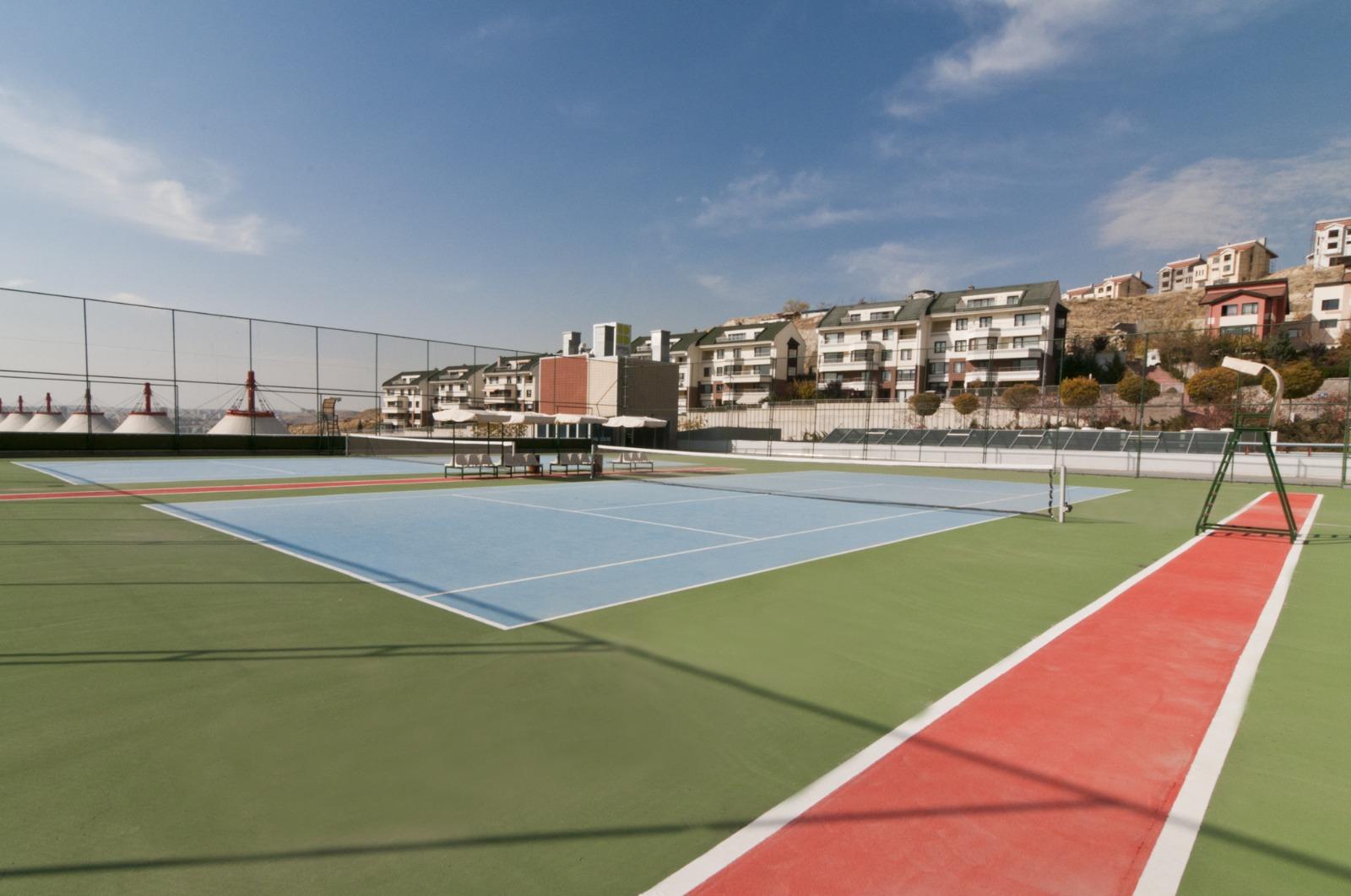 Base Life Club - Çayyolu  Mekanları - 3. Fotoğraf