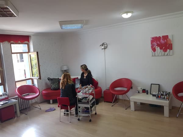 Nadire Güzellik Salonu - 48. Fotoğraf Nadire Güzellik Salonu - 48. Fotoğraf