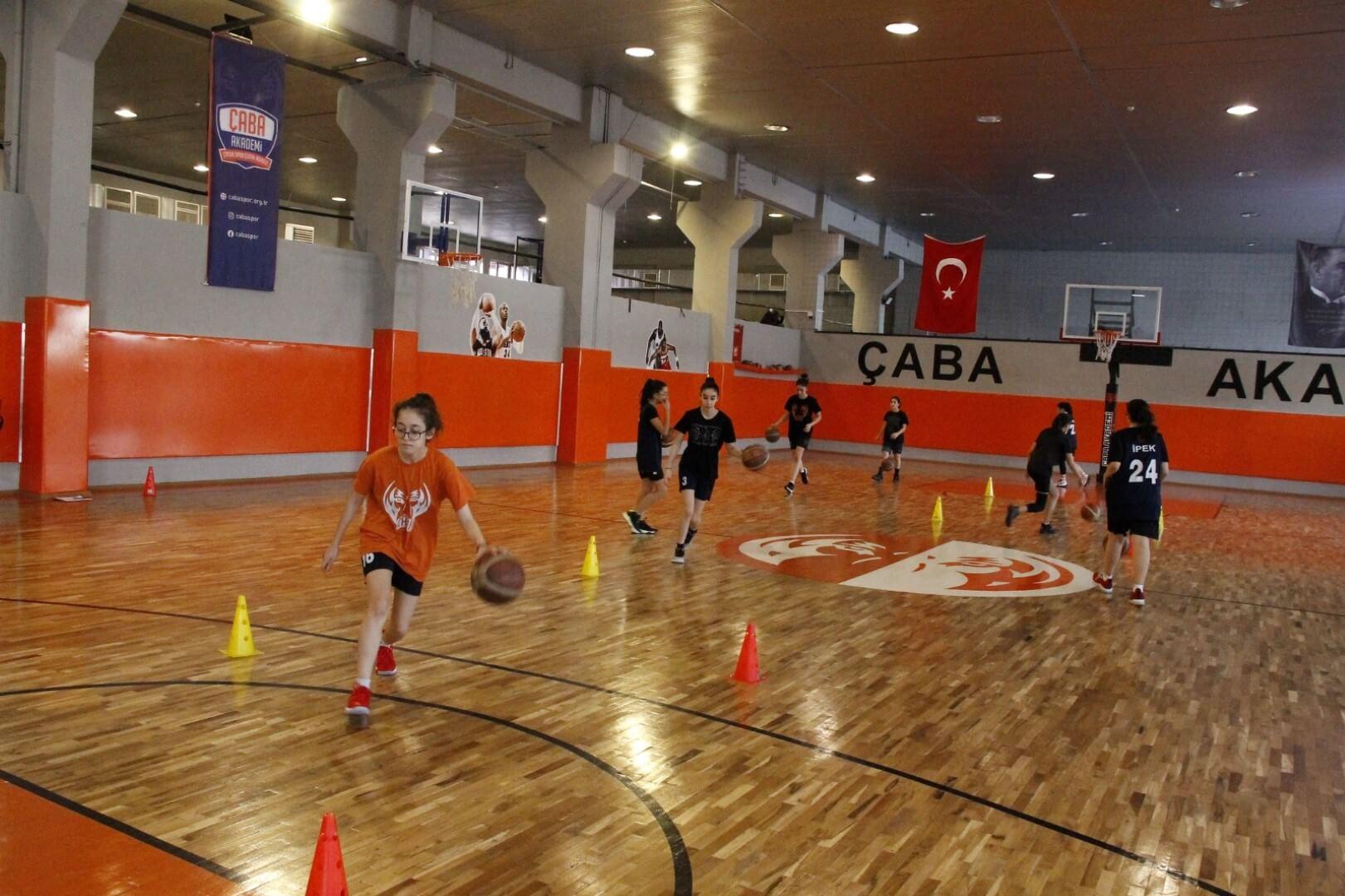 Çaba Akademi - Demetevler Basketbol Kursları - 4. Fotoğraf