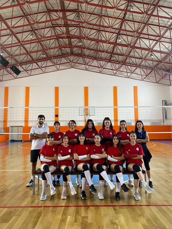 Mehmet Emin Resulzade Spor Kulübü - 1. Fotoğraf