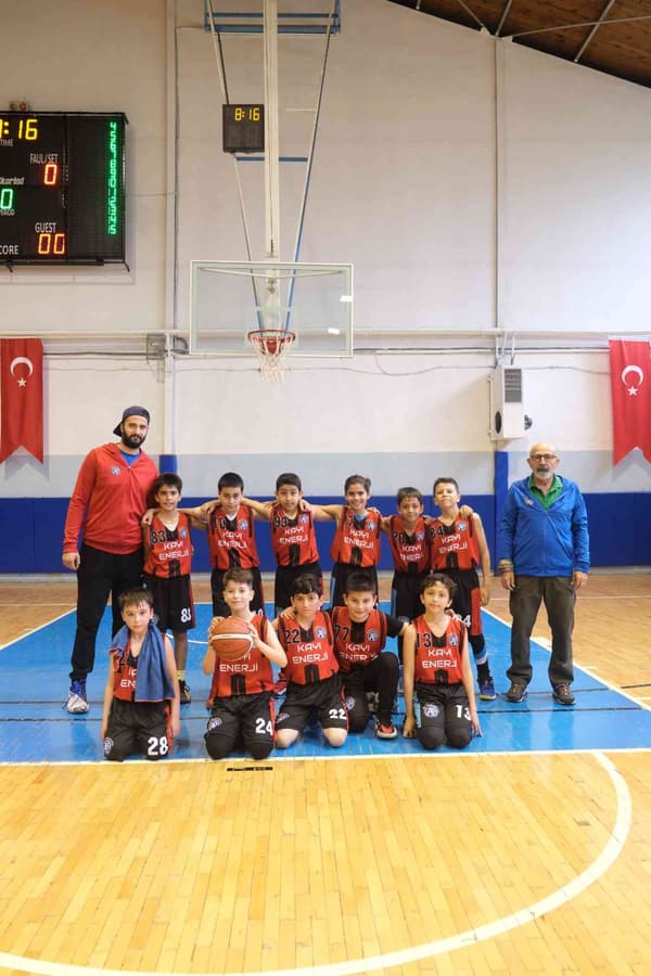 Anadolubeyi Spor Kulübü - 5. Fotoğraf Anadolubeyi Spor Kulübü - 5. Fotoğraf