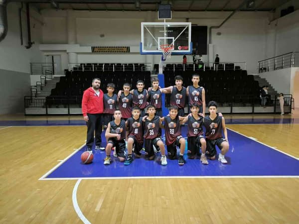 Anadolubeyi Spor Kulübü - 1. Fotoğraf Anadolubeyi Spor Kulübü - 1. Fotoğraf