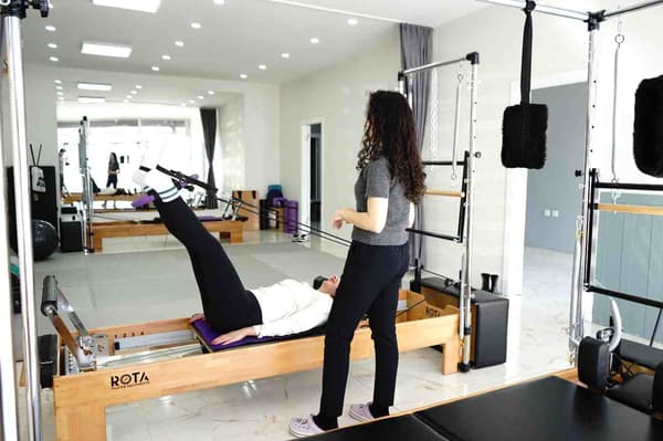 Yıldız Fizyoterapi Pilates - 8. Fotoğraf Yıldız Fizyoterapi Pilates - 8. Fotoğraf