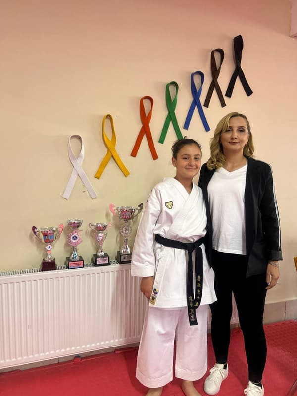 Güneş Karate Do Spor Kulübü - 30. Fotoğraf Güneş Karate Do Spor Kulübü - 30. Fotoğraf