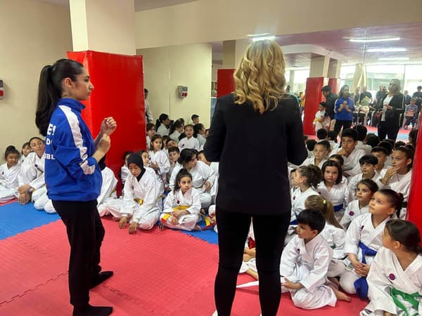 Güneş Karate Do Spor Kulübü - 31. Fotoğraf Güneş Karate Do Spor Kulübü - 31. Fotoğraf