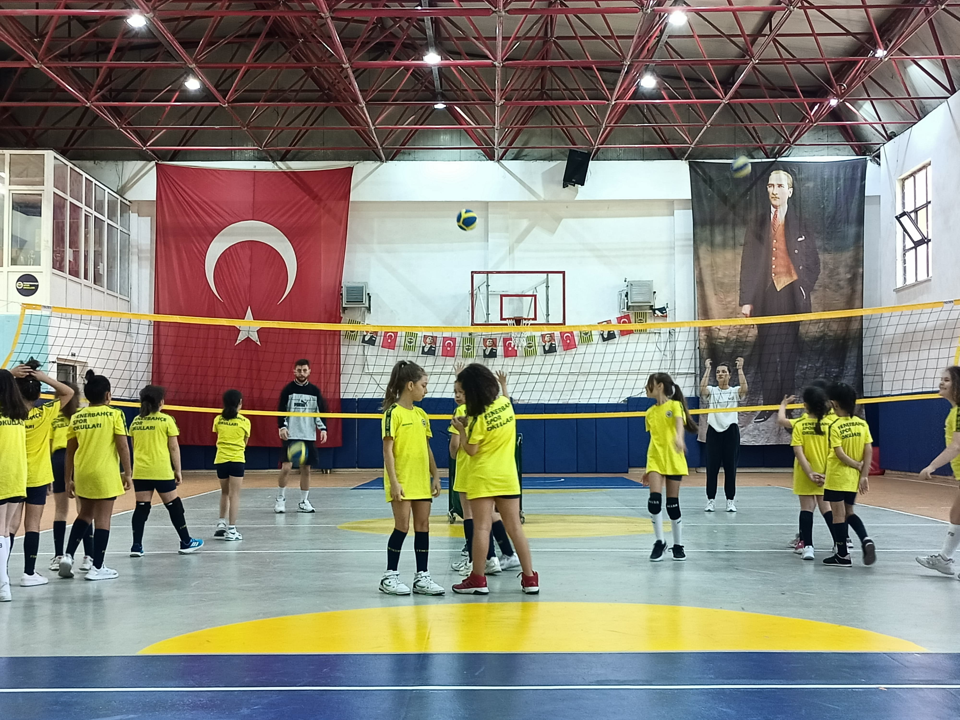 Fenerbahçe Spor Okulları - Eryaman - İstanbul Yolu Basketbol Kursları - 2. Fotoğraf