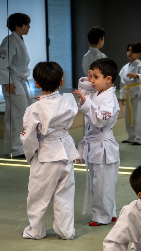 Non Stop Sports Center - 12. Fotoğraf