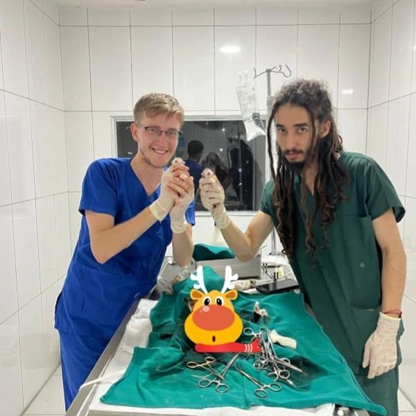 Happy Tails Veteriner Kliniği - 2. Fotoğraf Happy Tails Veteriner Kliniği - 2. Fotoğraf