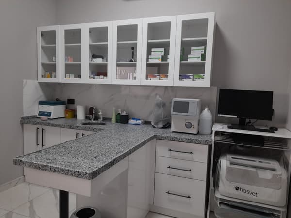 Vets Kent Veteriner Kliniği - 6. Fotoğraf