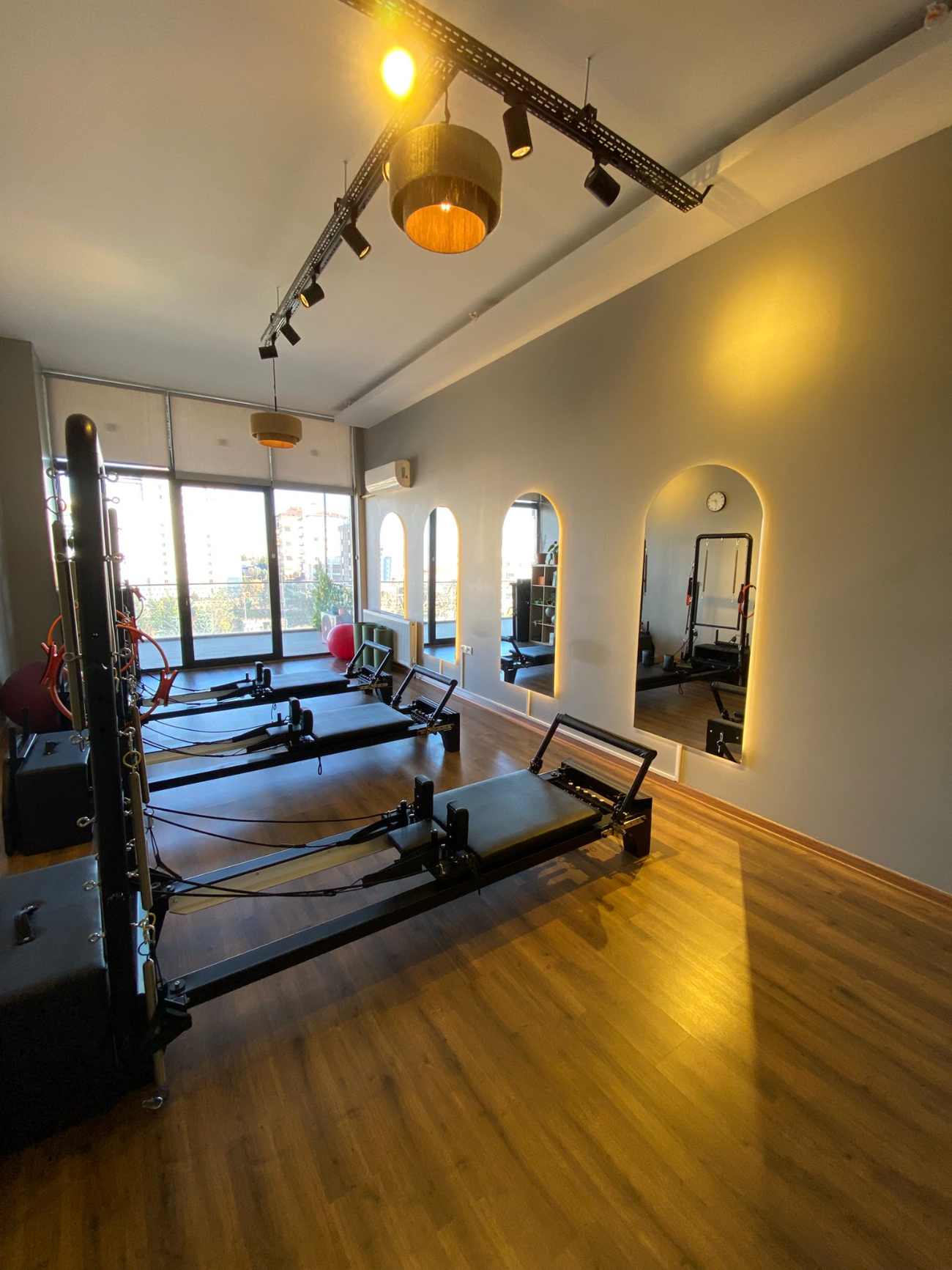 Fizyoterapist Hacer Han  - Eryaman Mekanları - 2. Fotoğraf