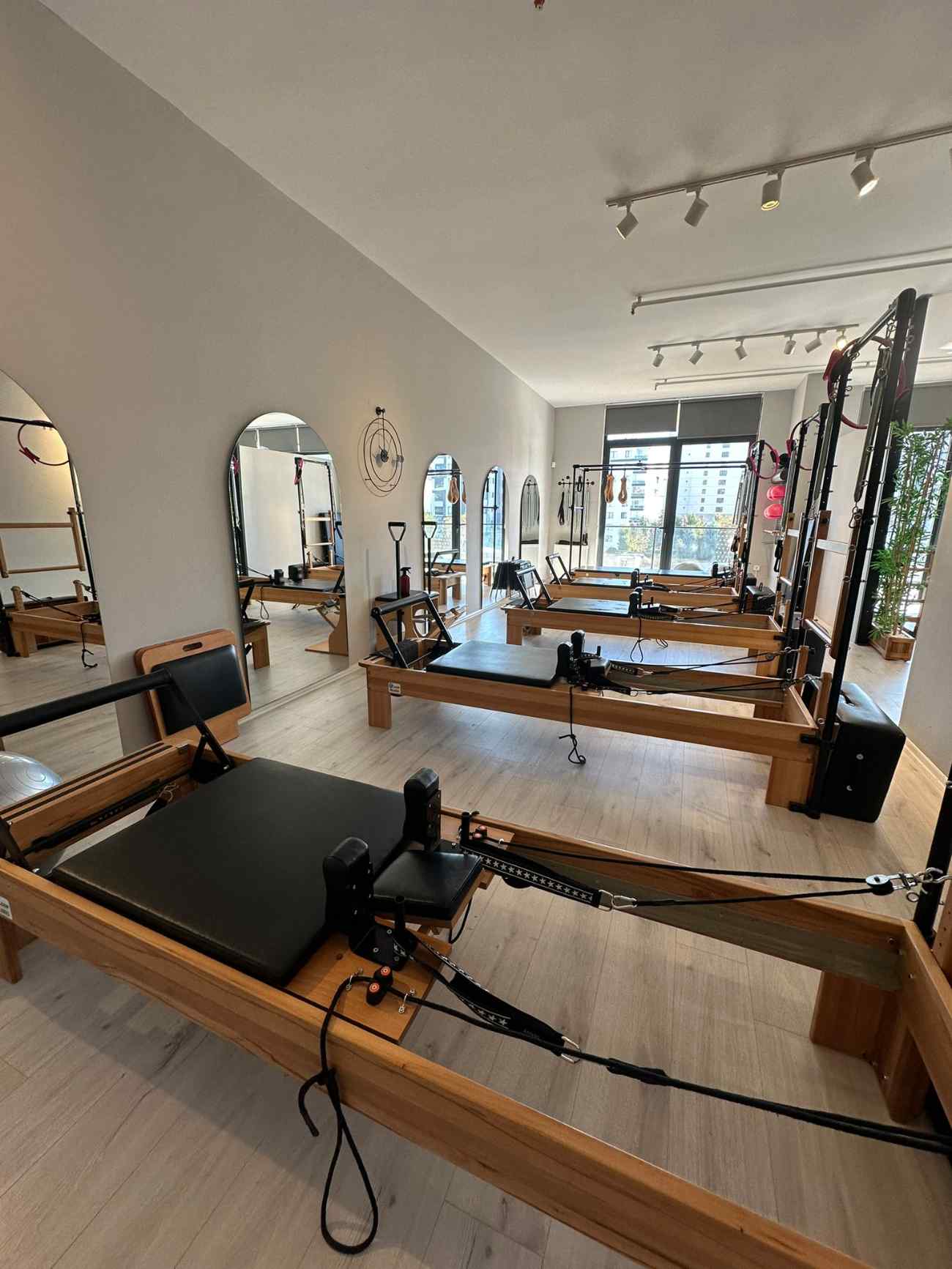 Toned By Aslı Çelik - Eryaman Aletli Pilates Salonları - 4. Fotoğraf