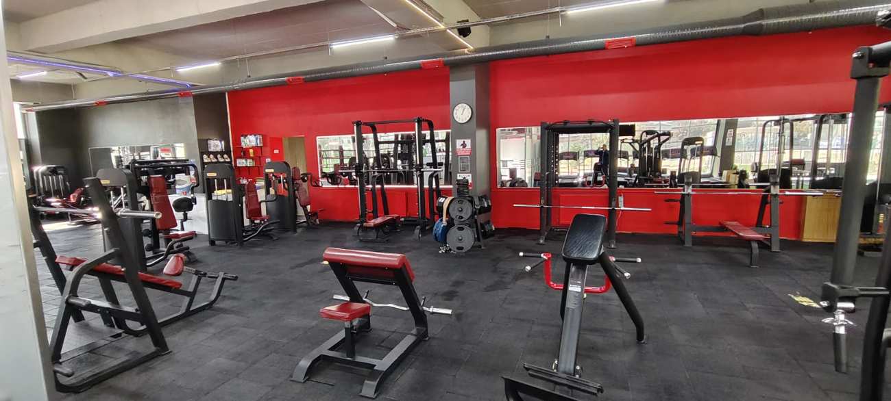 NeoLife Gym - Çakırlar - Yenimahalle Boks Kursları - 3. Fotoğraf