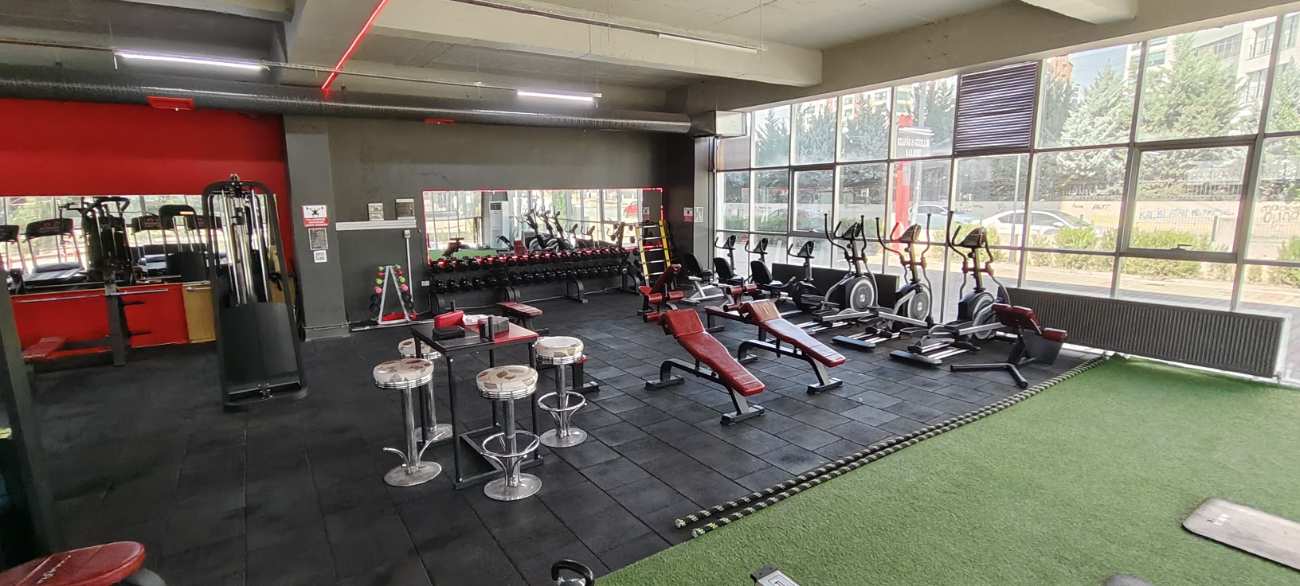 NeoLife Gym - Çakırlar - Yenimahalle Boks Kursları - 4. Fotoğraf