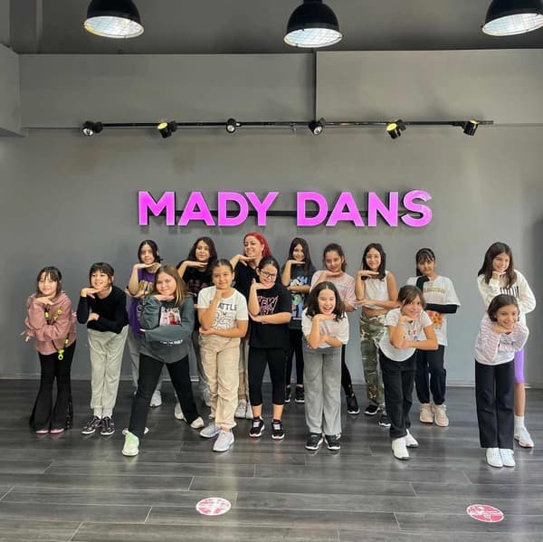 Mady Dans ve Bale - 10. Fotoğraf