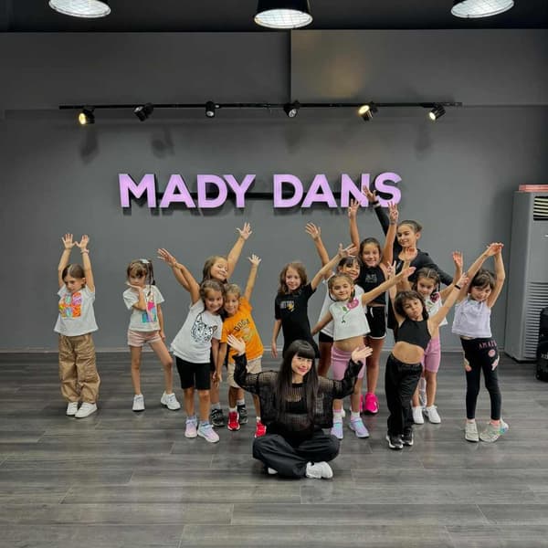 Mady Dans ve Bale - 12. Fotoğraf