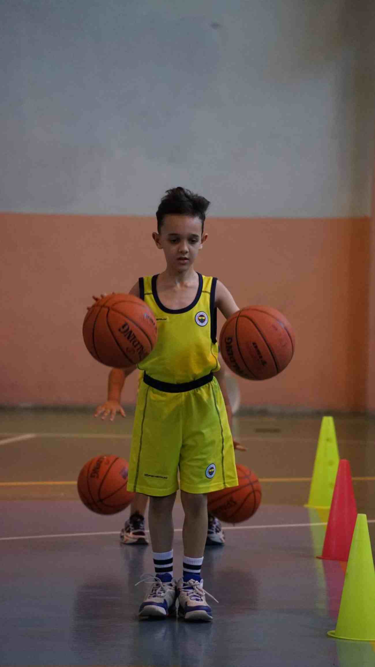 Fenerbahçe Spor Okulları - Çayyolu - Çayyolu  Mekanları - 2. Fotoğraf