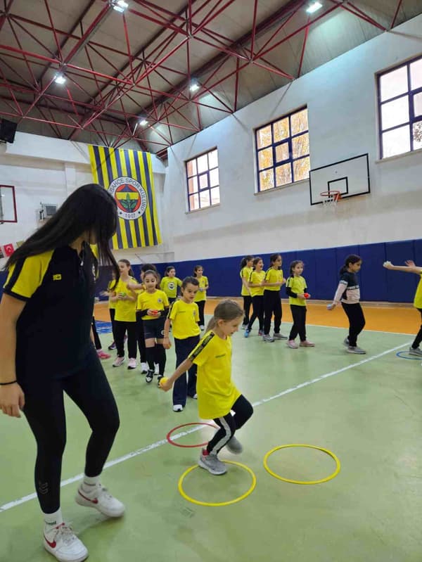 Fenerbahçe Spor Okulları - Çayyolu - 8. Fotoğraf Fenerbahçe Spor Okulları - Çayyolu - 8. Fotoğraf