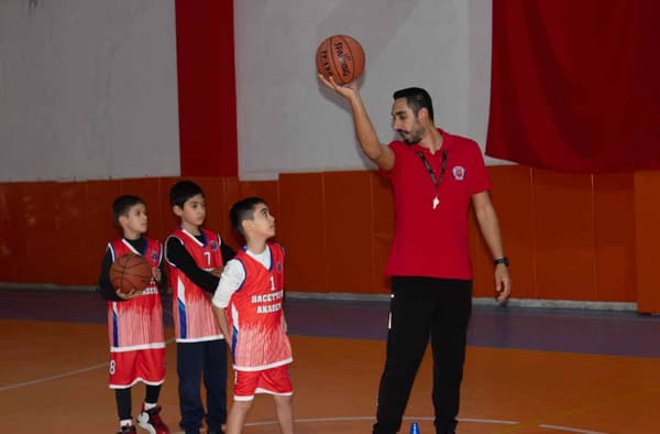 Hacettepe Akademi Spor Kulübü - Batıkent - 3. Fotoğraf Hacettepe Akademi Spor Kulübü - Batıkent - 3. Fotoğraf