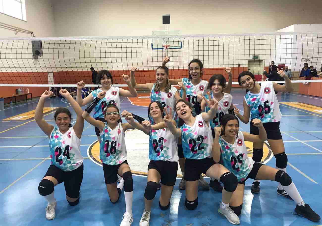 Filenin Yıldızları Voleybol Okulları - Çankaya - Küçükesat  Mekanları - 4. Fotoğraf