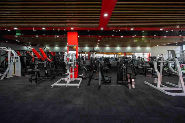 Neolife Gym - Yeni Batı - 6. Fotoğraf