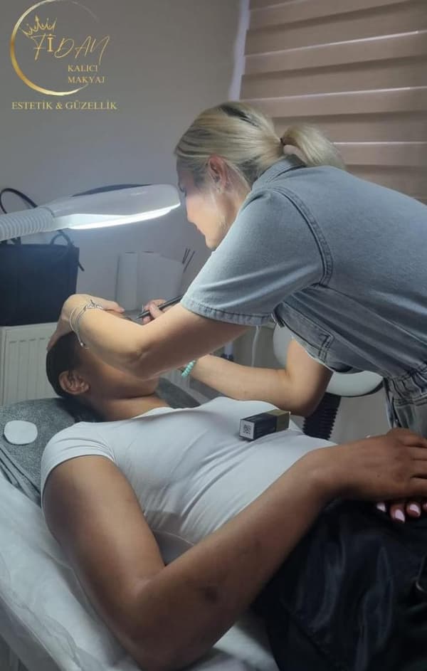 Fidan Kalıcı Makyaj Estetik Güzellik - 1. Fotoğraf Fidan Kalıcı Makyaj Estetik Güzellik - 1. Fotoğraf