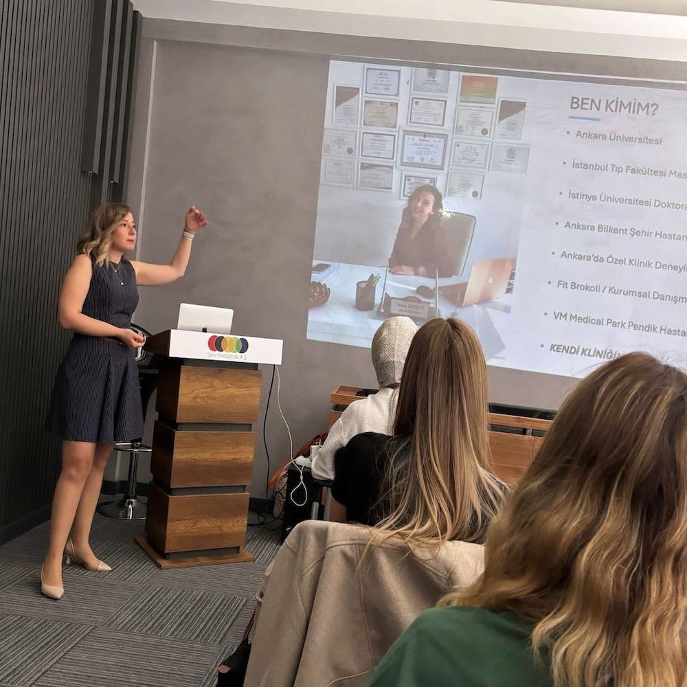 Uzman Dyt. Cansu Özçelik