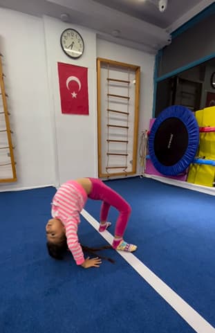 Cimnastica - Kırkkonaklar Mekanları - 2. Fotoğraf